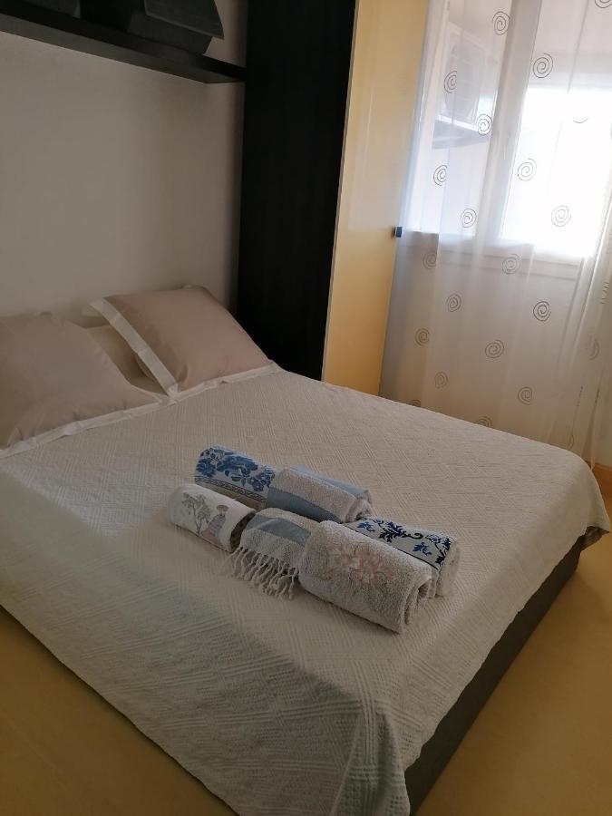 Au Lagon Bleu A Frejus, Garage, Tennis & Piscine 1200 M2 *