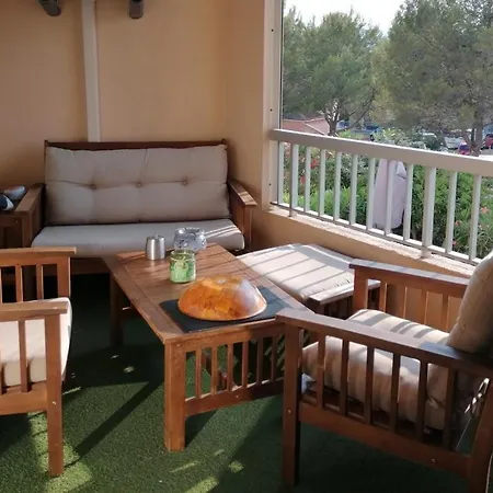 Appartement Au Lagon Bleu A Frejus, Garage, Tennis & Piscine 1200 M2 Exterior photo