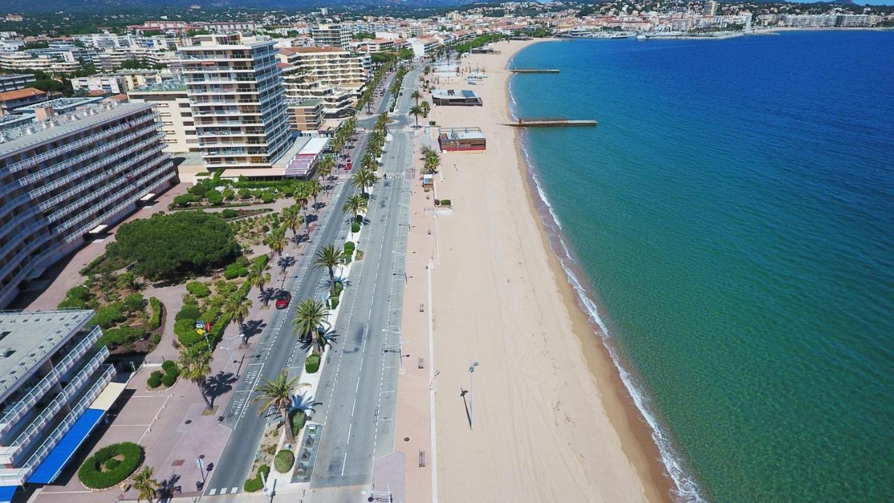 Appartamento Au Lagon Bleu à Fréjus, Garage, Tennis&piscine 1200 M2